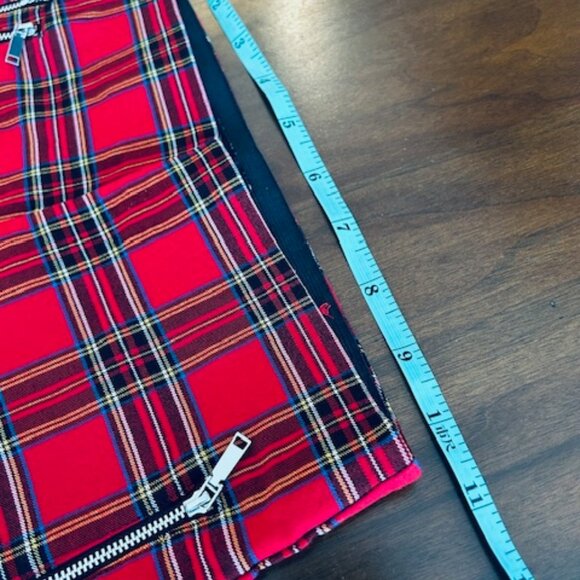 CLEARANCE!  ZARA - Red Tartan/plaid skinny pants, mid-rise - Women's Medium - Picture 5 of 10